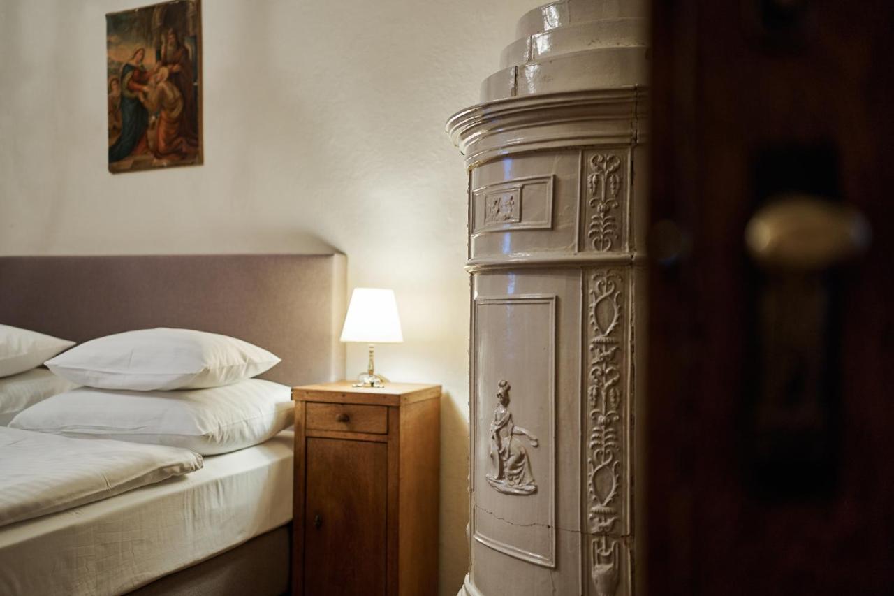 Hotel Schloss *